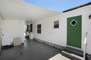 307 White Oak Way, Sarasota, FL 34237 - Photo 1