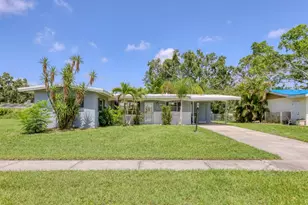 2619 Clipper Ship Way, Sarasota, FL 34231 - Photo 1