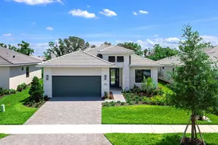 4988 Fairhope Cir, Lakewood Ranch, FL 34211 - Photo 1