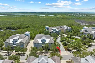 315 Sapphire Lake Dr, Bradenton, FL 34209 - Photo 1