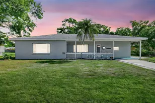 2622 11th Ave W, Bradenton, FL 34205 - Photo 1