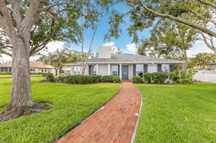 2401 Riverview Blvd, Bradenton, FL 34205 - Photo 1