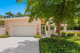 2265 Clematis St, Sarasota, FL 34239 - Photo 1