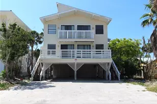 60 Beachcomber Ln, Englewood, FL 34223 - Photo 1