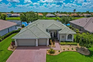 2875 Grazeland Dr, Sarasota, FL 34240 - Photo 1