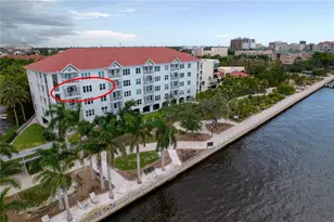 210 3rd St W, Bradenton, FL 34205 - Photo 1