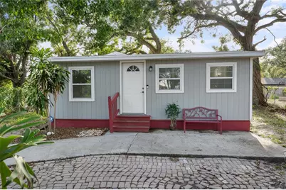 2005 Gillespie Avenue, Sarasota, FL 34234 - Photo 1