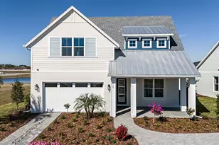 679 Maldives Trl, Sarasota, FL 34234 - Photo 1