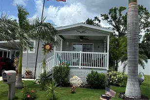 21 Shady Ln, Palmetto, FL 34221 - Photo 1