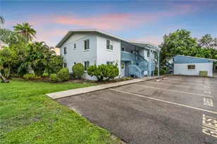 1670 Laurel St, Sarasota, FL 34236 - Photo 1