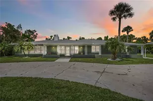 311 Island Cir, Sarasota, FL 34242 - Photo 1