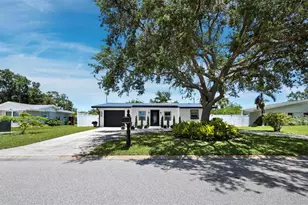 3439 Fair Oaks Pl, Sarasota, FL 34239 - Photo 1
