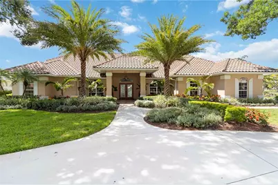 428 Tremingham Way, Venice, FL 34293 - Photo 1