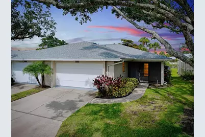 4339 Bowling Green Circle #19, Sarasota, FL 34233 - Photo 1