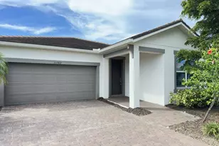 11782 Alessandro Ln, Venice, FL 34293 - Photo 1