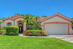 8924 Huntington Pointe Dr, Sarasota, FL 34238 - Photo 1