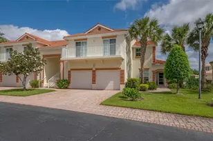 7357 Fountain Palm Cir, Bradenton, FL 34203 - Photo 1