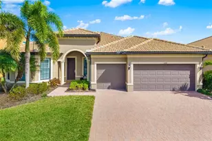 11192 Whimbrel Ln, Sarasota, FL 34238 - Photo 1