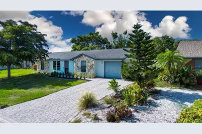 6501 34th Avenue W, Bradenton, FL 34209 - Photo 1