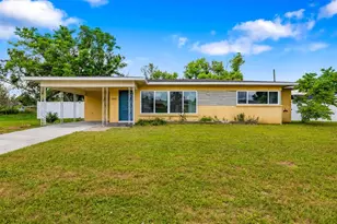 2626 Sunnyside St, Sarasota, FL 34239 - Photo 1