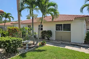 179 Vista Hermosa Cir, Sarasota, FL 34242 - Photo 1