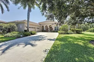 324 165th Ct NE, Bradenton, FL 34212 - Photo 1