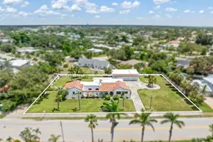 333 Sorrento St, Venice, FL 34285 - Photo 1