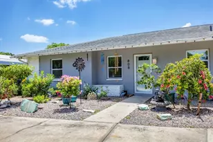 808 67th Ave Terrace W, Bradenton, FL 34207 - Photo 1