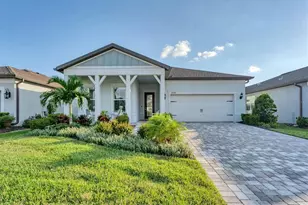 8541 Coastal Palms Gln, Parrish, FL 34219 - Photo 1
