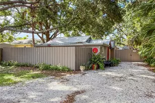 1108 Colleton Dr, Sarasota, FL 34234 - Photo 1