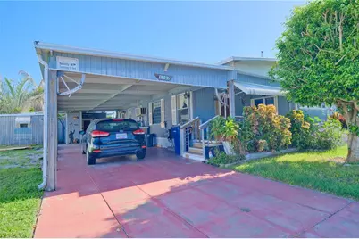 1107 49th Avenue W, Bradenton, FL 34207 - Photo 1