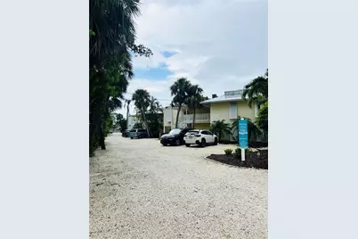 5310 Gulf Of Mexico Drive #18, Longboat Key, FL 34228 - Photo 1