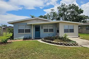 2704 12th St W, Palmetto, FL 34221 - Photo 1