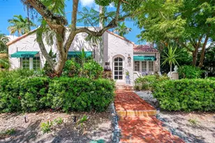 3838 Flores Ave, Sarasota, FL 34239 - Photo 1