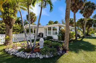 5801 Imperiore Ave, Holmes Beach, FL 34217 - Photo 1