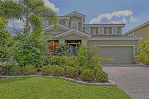 2821 Oriole Dr, Sarasota, FL 34243 - Photo 1