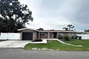 1910 3rd Ave E, Palmetto, FL 34221 - Photo 1
