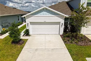 9270 Gulf Hvn Dr, Parrish, FL 34219 - Photo 1