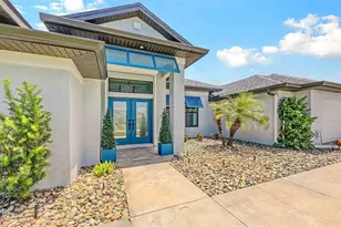 72 Broadmoor Ln, Rotonda West, FL 33947 - Photo 1