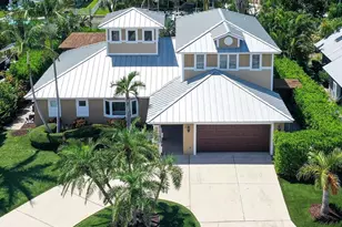 725 Penfield St, Longboat Key, FL 34228 - Photo 1