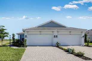 7774 Waning Moon Wy, Sarasota, FL 34241 - Photo 1