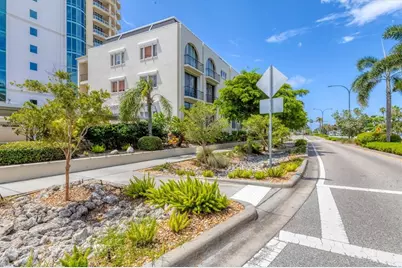 301 S Gulfstream Avenue #302, Sarasota, FL 34236 - Photo 1