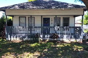 1810 17th St E, Palmetto, FL 34221 - Photo 1