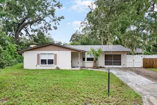 115 29th St NW, Bradenton, FL 34205 - Photo 1