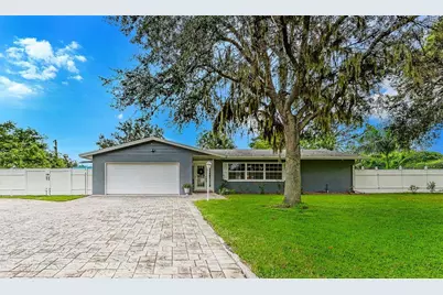 5005 Inverness Drive, Sarasota, FL 34243 - Photo 1