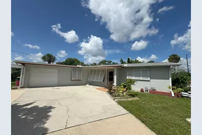 460 Adams Court NW, Port Charlotte, FL 33952 - Photo 1