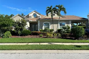 4727 Spinnaker Dr, Bradenton, FL 34208 - Photo 1