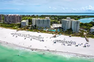 210 Sands Point Rd, Longboat Key, FL 34228 - Photo 1