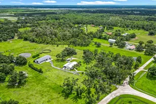 16032 Winburn Dr, Sarasota, FL 34240 - Photo 1