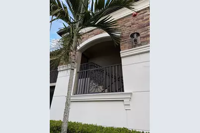 5528 Palmer Circle #206, Bradenton, FL 34211 - Photo 1